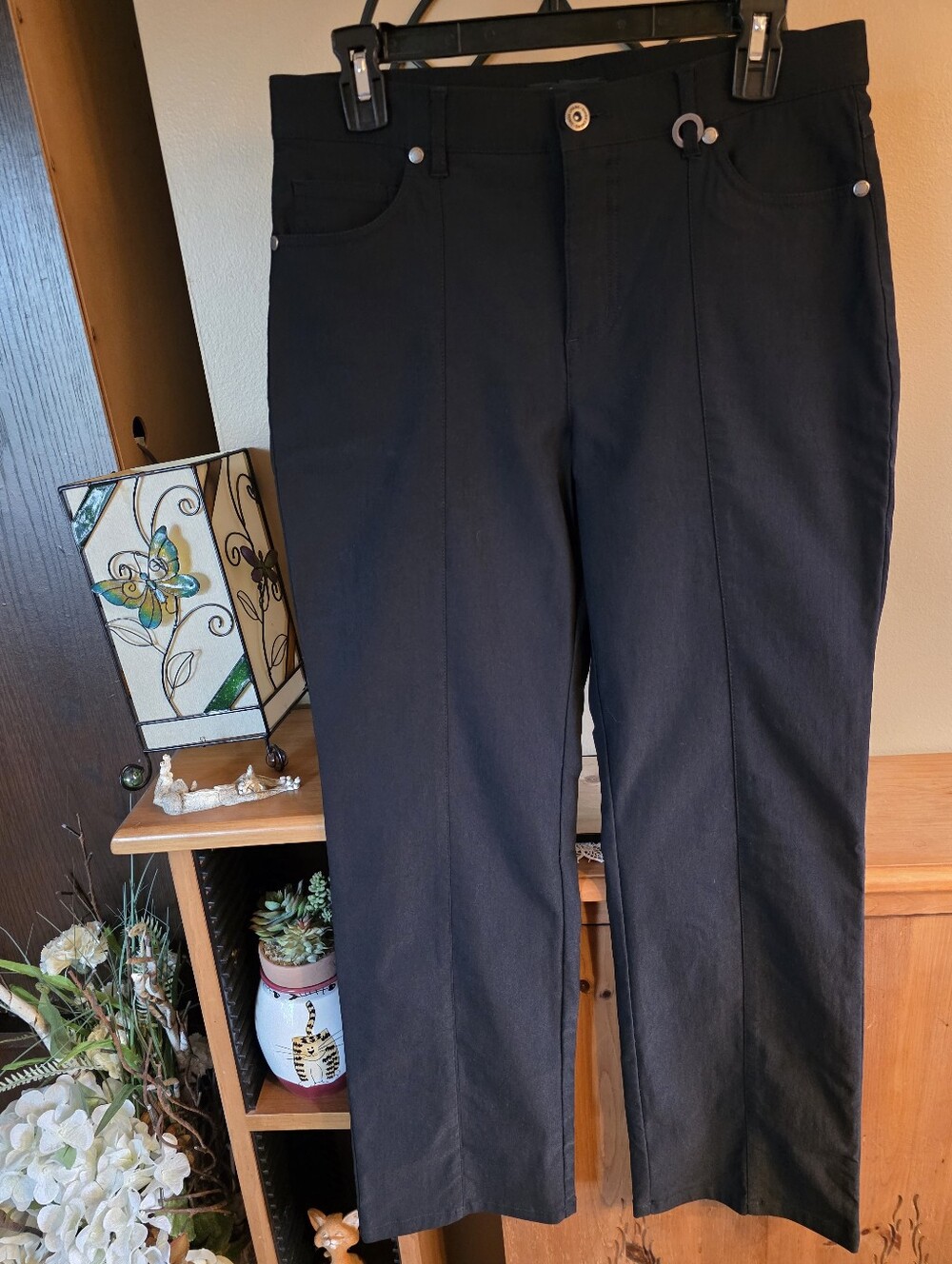 Simon Chang 5 Pocket Women’s Black Straight-Leg Stretch Knit Pants Size 8